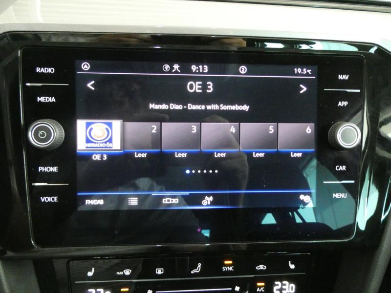 VW Passat Variant Business TDI SCR DSG