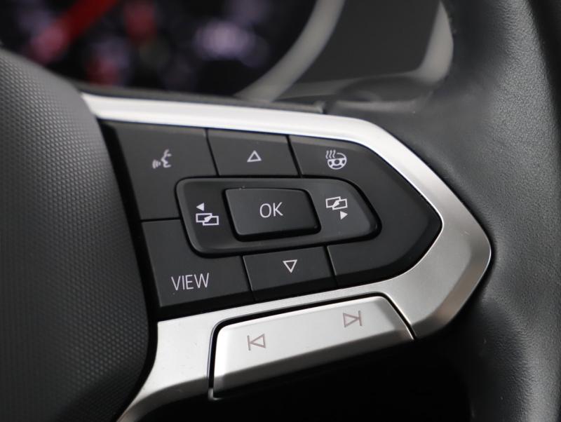 VW Passat Variant Business TDI SCR DSG