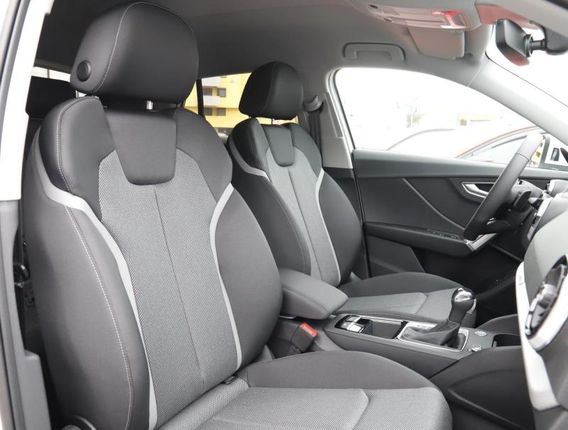 Audi Q2 35 TFSI admired