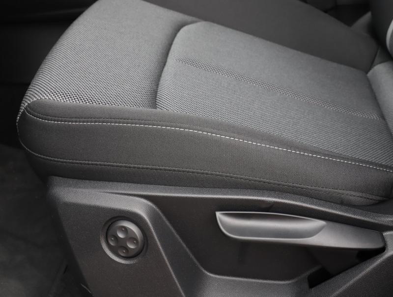 Audi Q2 35 TFSI admired