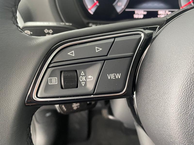 Audi Q2 30 TFSI S line