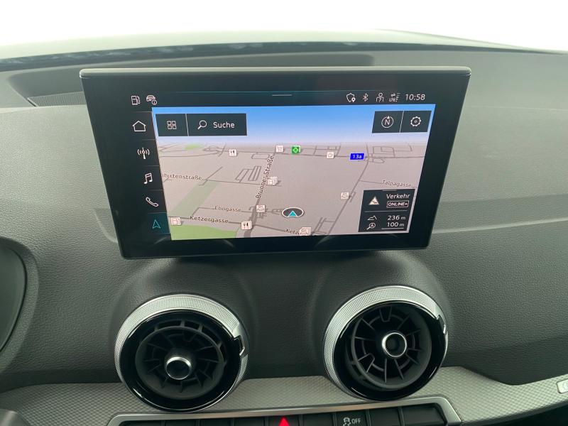 Audi Q2 30 TFSI S line