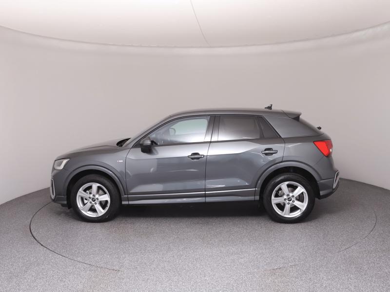 Audi Q2 30 TFSI S line