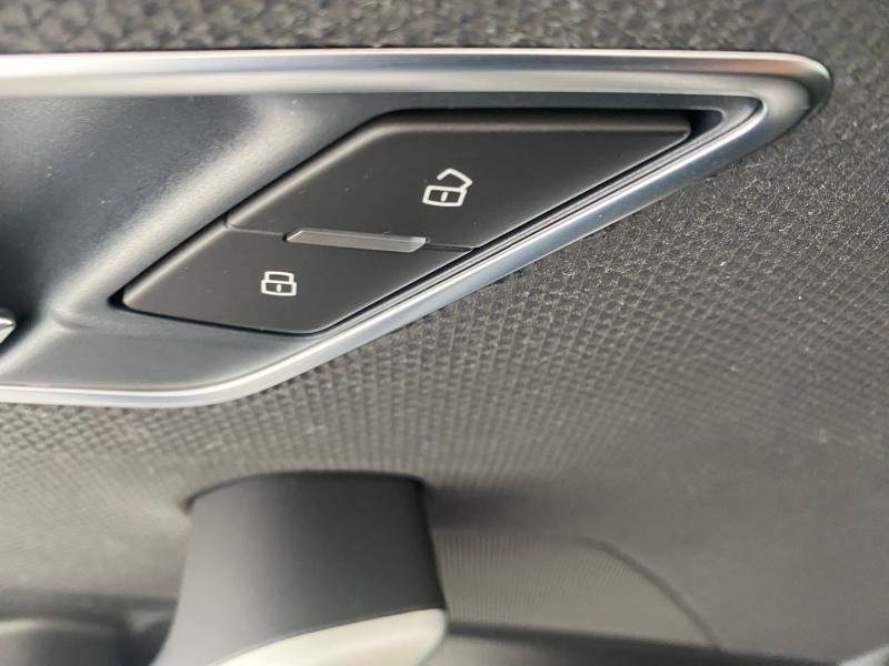 Audi Q2 30 TFSI S line