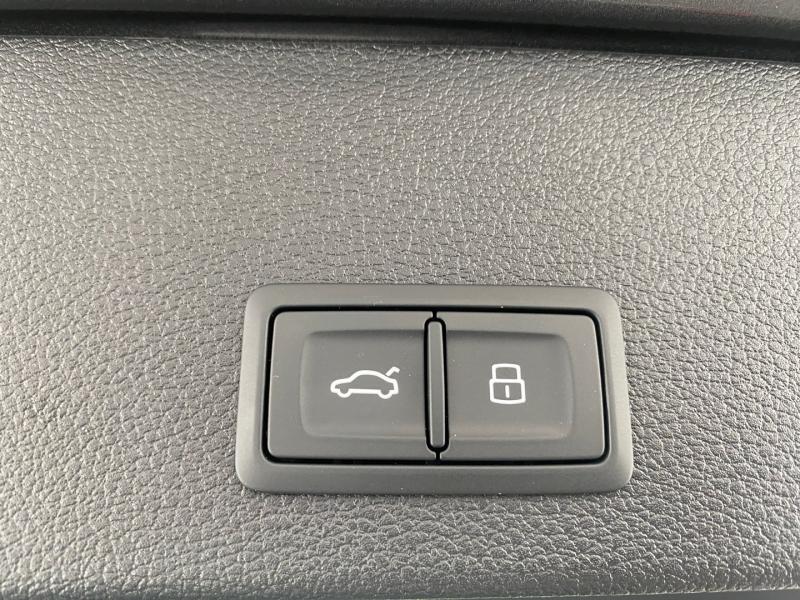 Audi Q2 30 TFSI S line