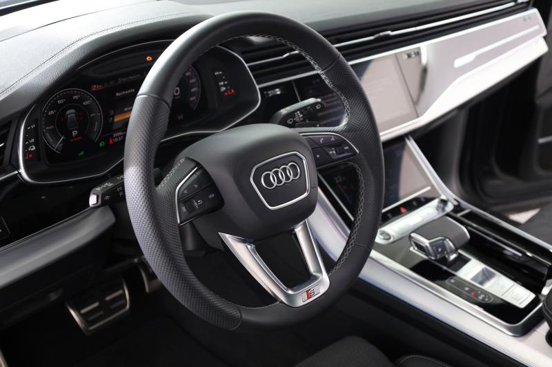 Audi Q8 TFSI e quattro 290 kW