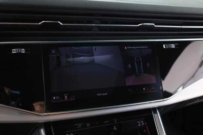 Audi Q8 TFSI e quattro 290 kW