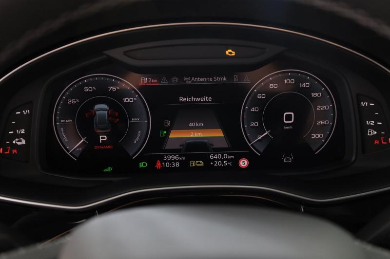 Audi Q8 TFSI e quattro 290 kW