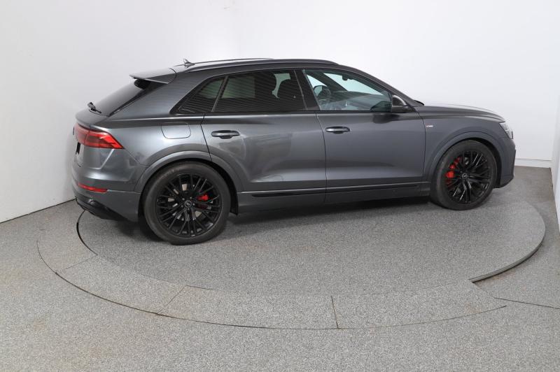 Audi Q8 TFSI e quattro 290 kW