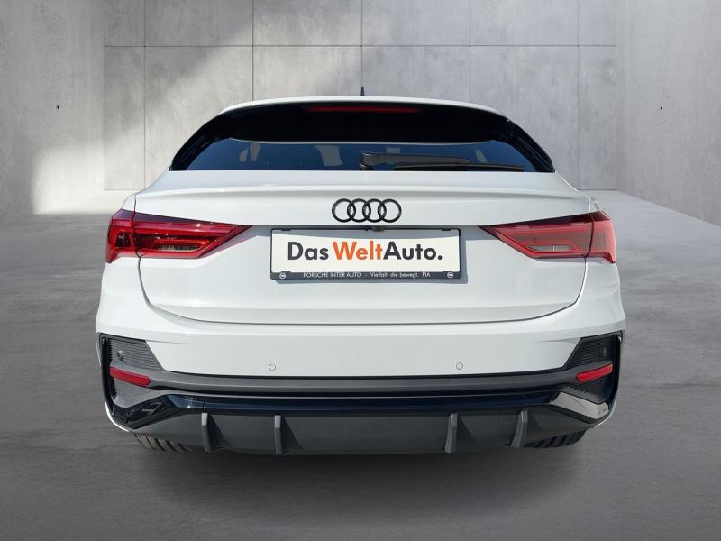 Audi Q3 Sportback 35 TDI admired