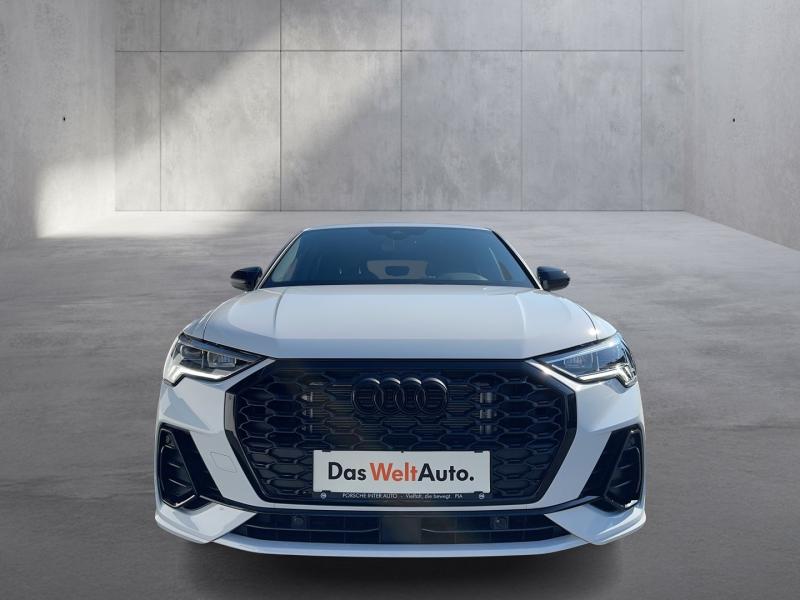 Audi Q3 Sportback 35 TDI admired