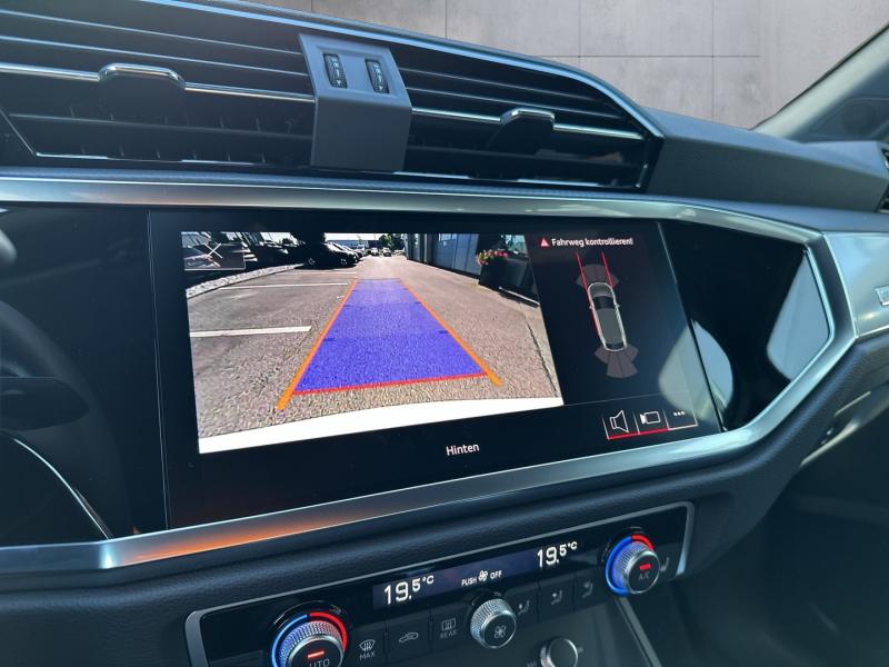 Audi Q3 Sportback 35 TDI admired