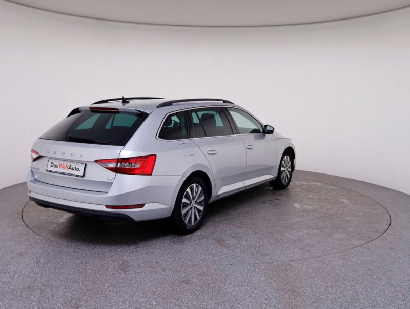 Škoda SUPERB Combi iV Style DSG