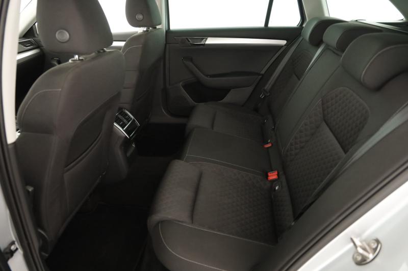 Škoda SUPERB Combi iV Style DSG
