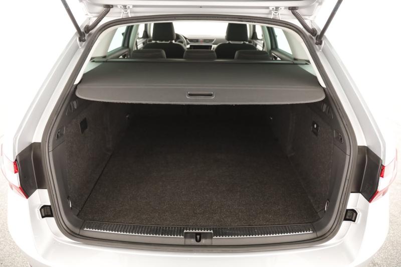 Škoda SUPERB Combi iV Style DSG