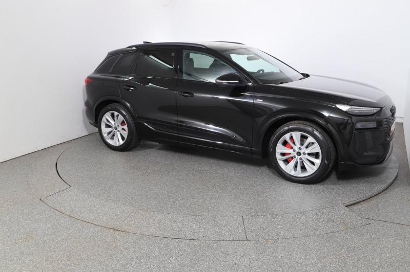 Audi Q6 e-tron quattro