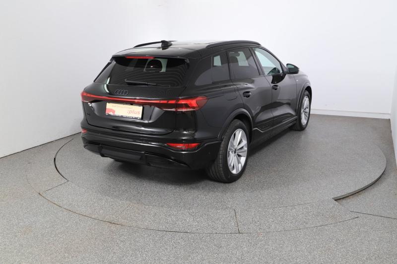 Audi Q6 e-tron quattro