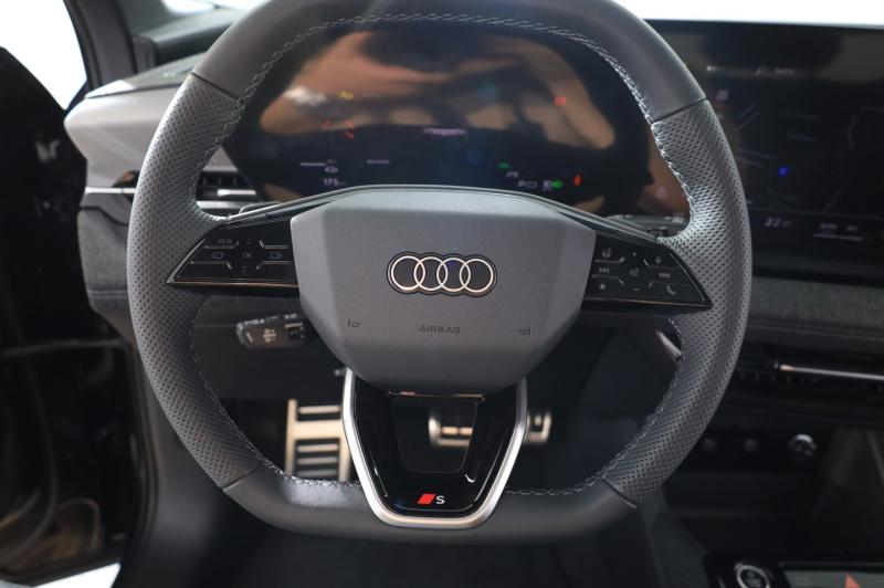 Audi Q6 e-tron quattro