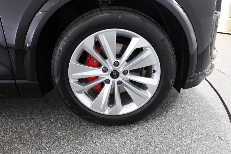 Audi Q6 e-tron quattro