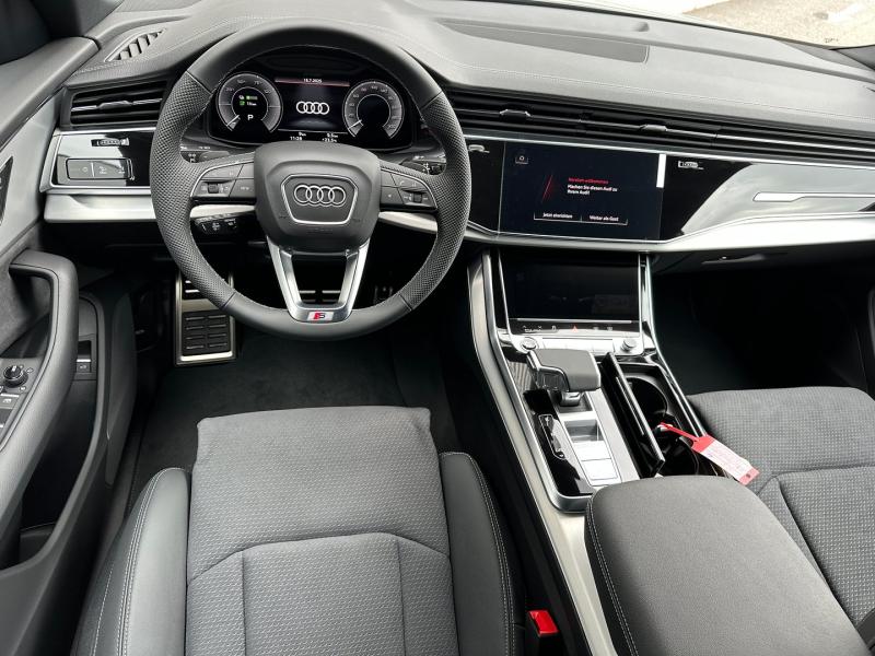 Audi Q8 TFSI e quattro 290 kW