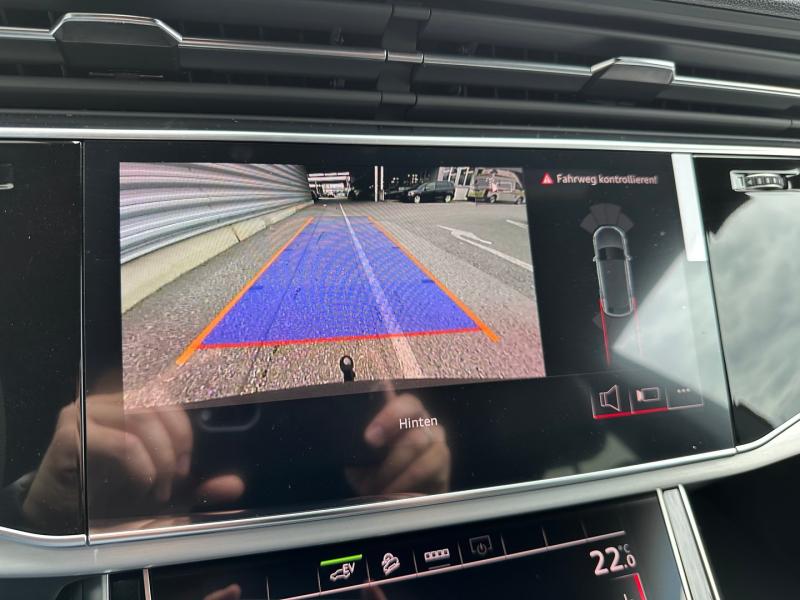 Audi Q8 TFSI e quattro 290 kW