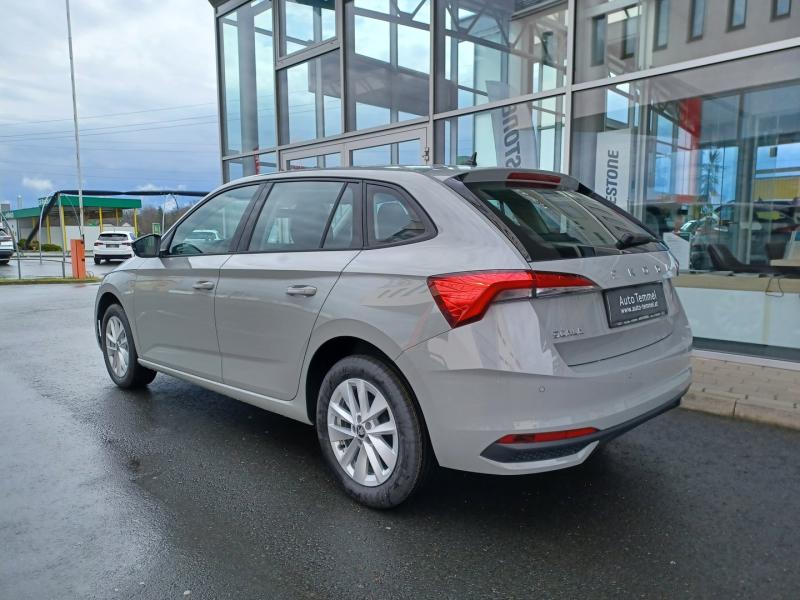 Škoda Scala Essence TSI