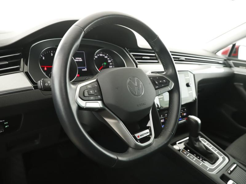 VW Passat Variant Business TDI 4MOTION DSG