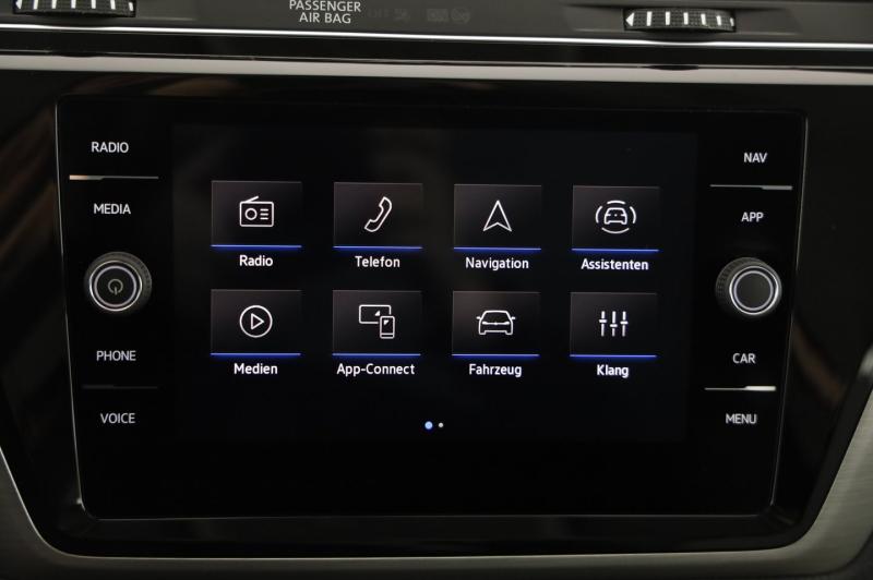 VW Touran Life TSI