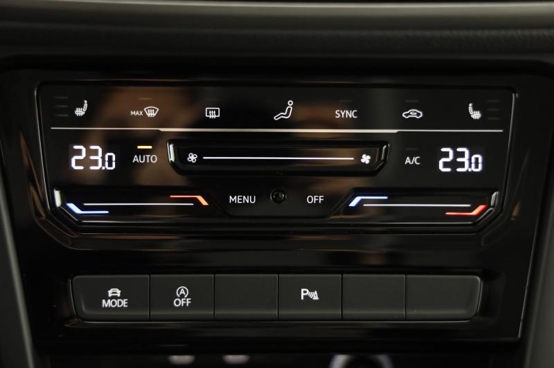VW Touran Life TSI