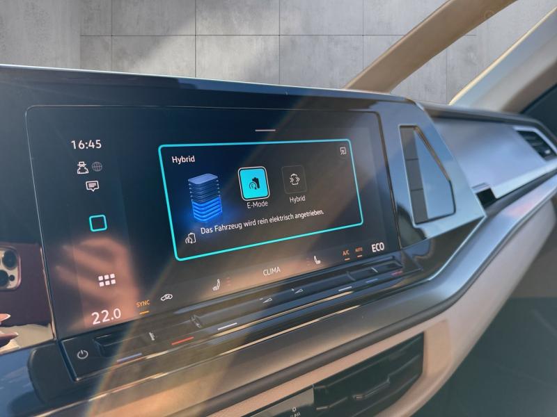 VW Multivan Business eHybrid 180 kW 4MOTION