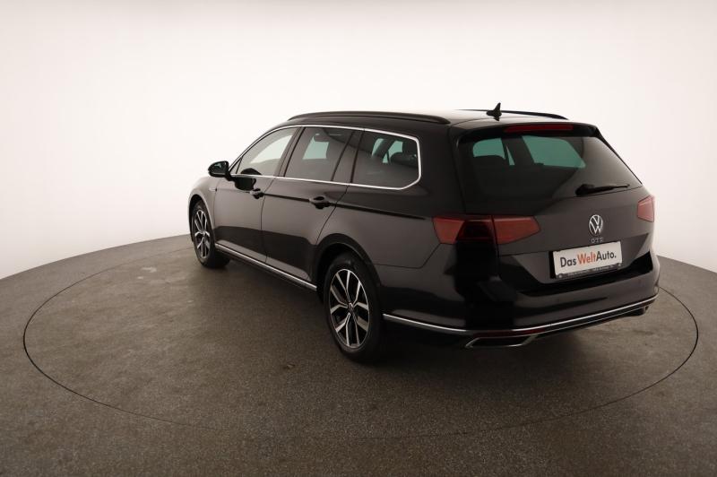 VW Passat GTE Variant