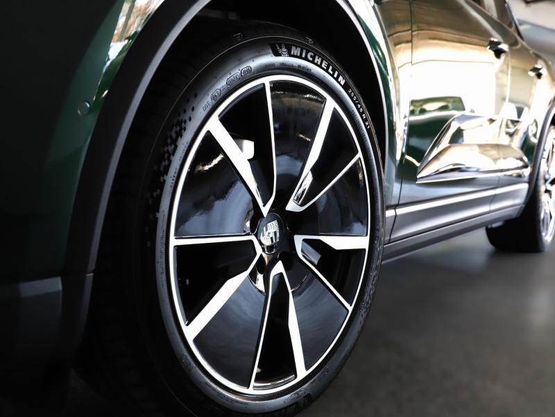 Porsche Macan 4