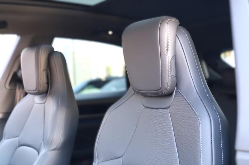 Porsche Macan 4