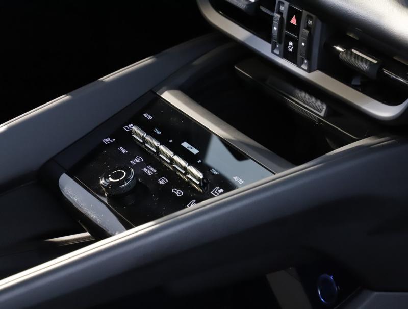 Porsche Macan 4