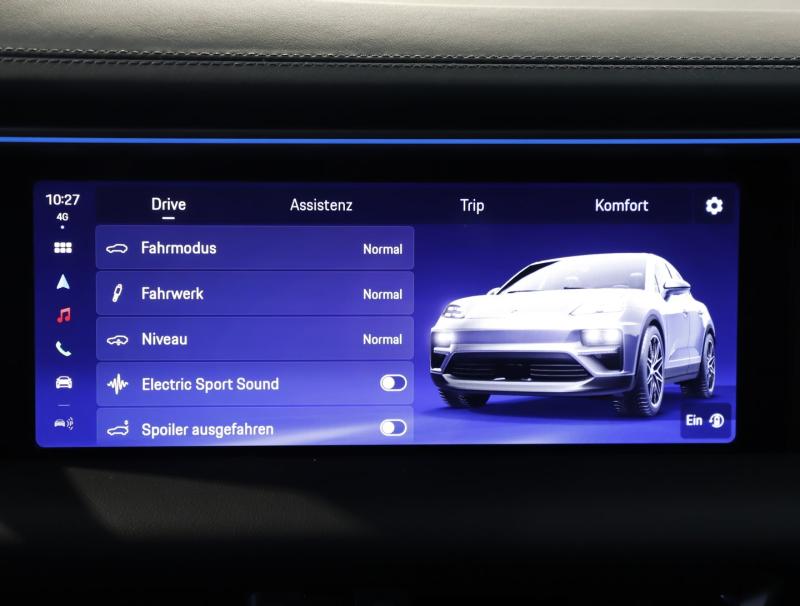 Porsche Macan 4