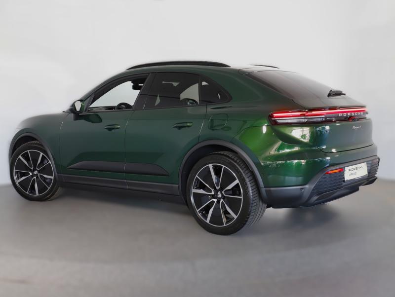 Porsche Macan 4
