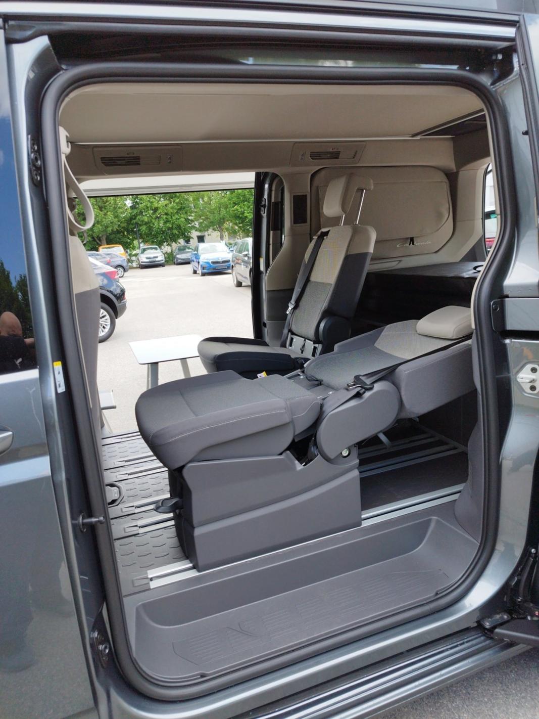 VW California Beach Camper eHyb. 180 kW 4M