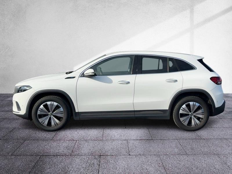 MERCEDES-BENZ EQA 250 Assistenz-Paket