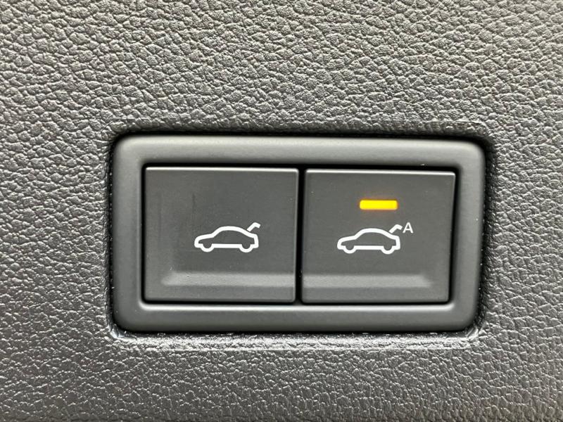 VW Touareg R eHybrid TSI 4MOTION