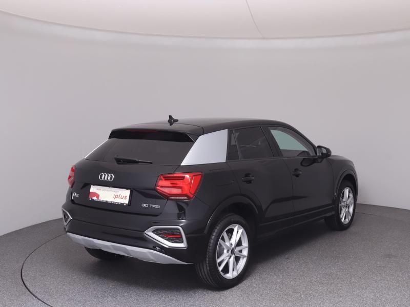 Audi Q2 30 TFSI admired