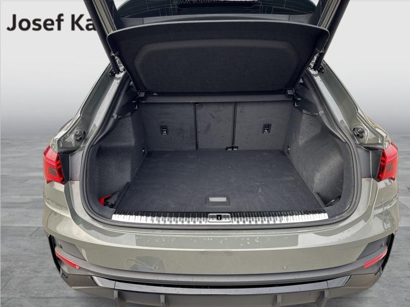 Audi Q3 Sportback 35 TDI admired