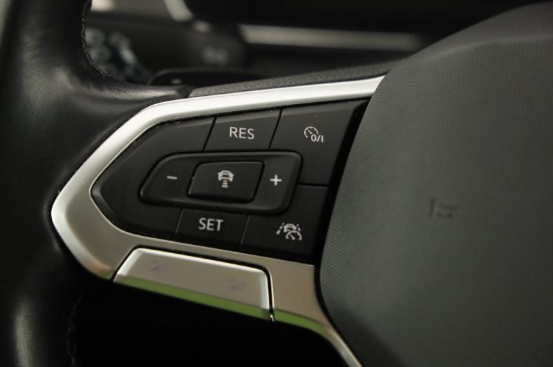 VW Passat Variant Business TDI DSG