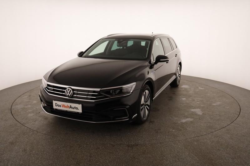 VW Passat GTE Variant