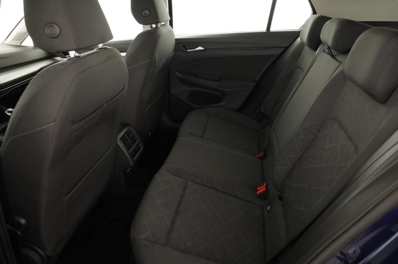 VW Golf Life TSI