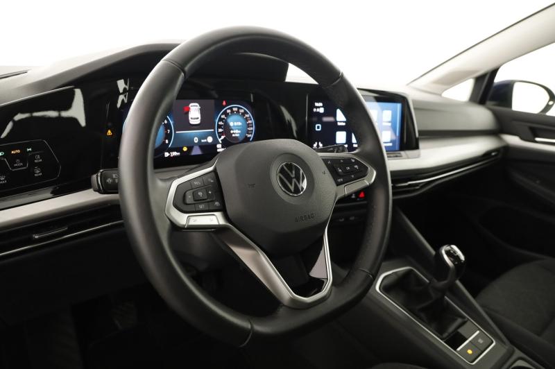 VW Golf Life TSI