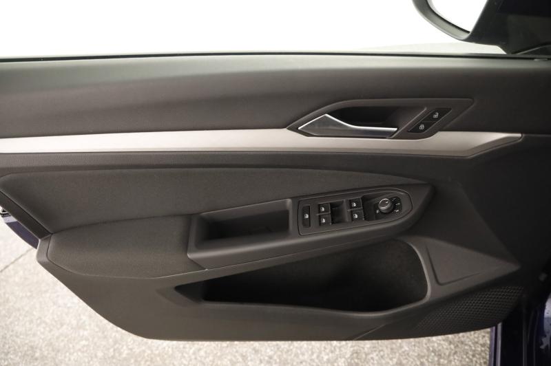 VW Golf Life TSI