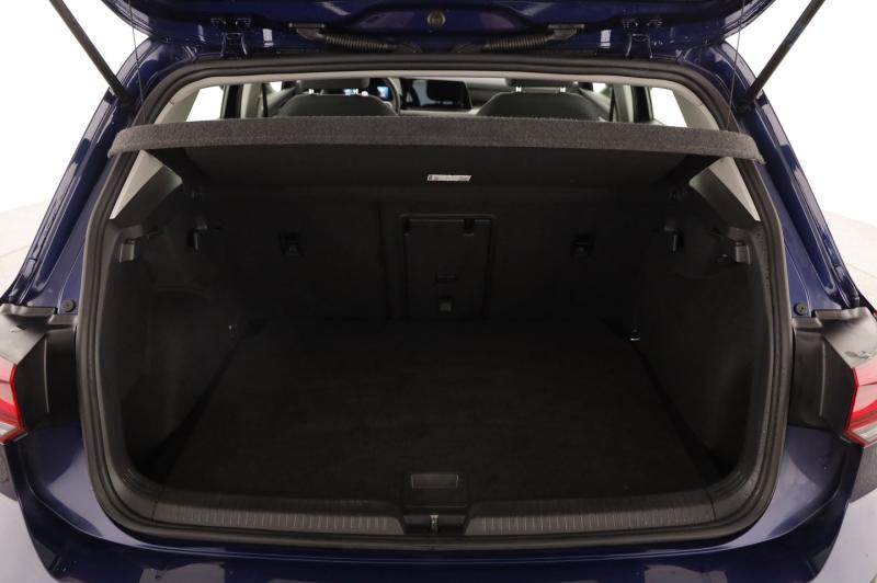 VW Golf Life TSI