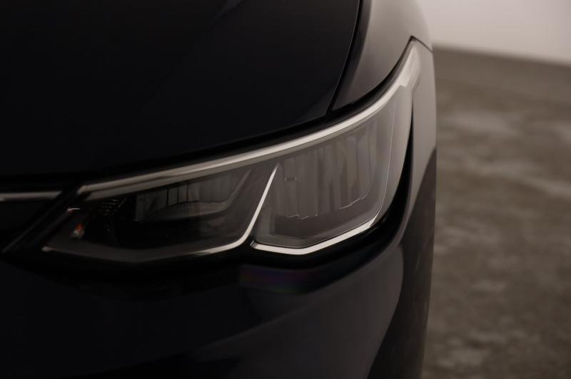VW Golf Life TSI
