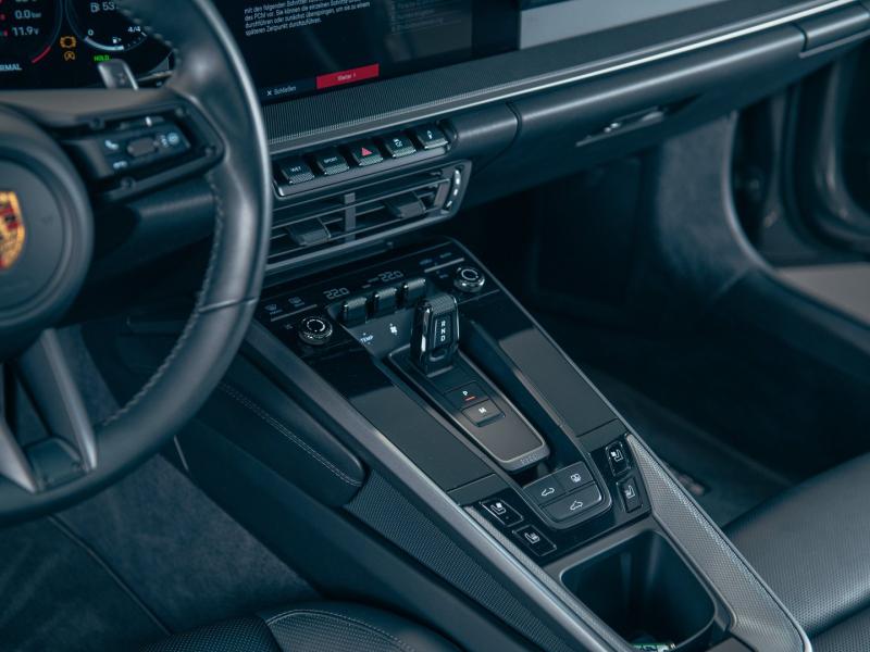 Porsche 911 Carrera Coupé I (992)