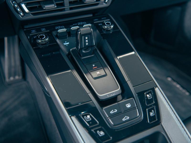 Porsche 911 Carrera Coupé I (992)